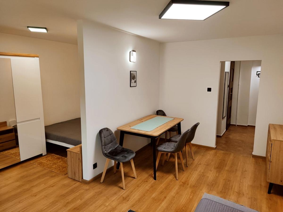Zwierzyniecka Apartamenty Luna Białystok Exterior foto