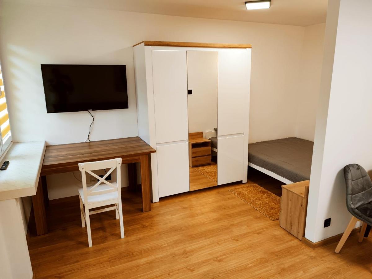 Zwierzyniecka Apartamenty Luna Białystok Exterior foto